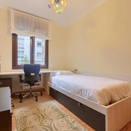 Apartament Encanto Y Confort En Calle Epalza - Tu Familia En El Corazon De Bilbao