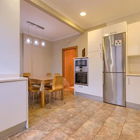 Apartman Encanto Y Confort En Calle Epalza - Tu Familia En El Corazon De *