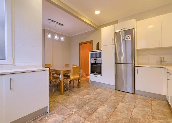 Apartment Encanto Y Confort En Calle Epalza - Tu Familia En El Corazon De *