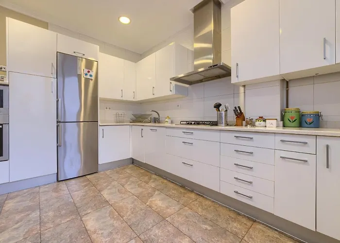 Apartment Encanto Y Confort En Calle Epalza - Tu Familia En El Corazon De