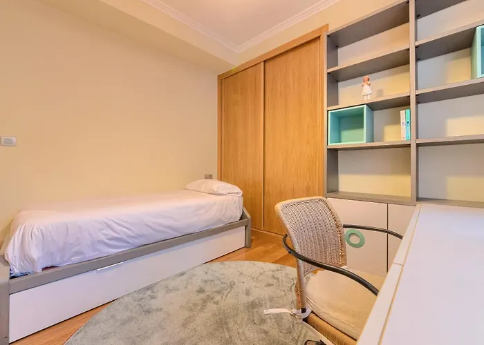 Encanto Y Confort En Calle Epalza - Tu Familia En El Corazon De * Bilbao